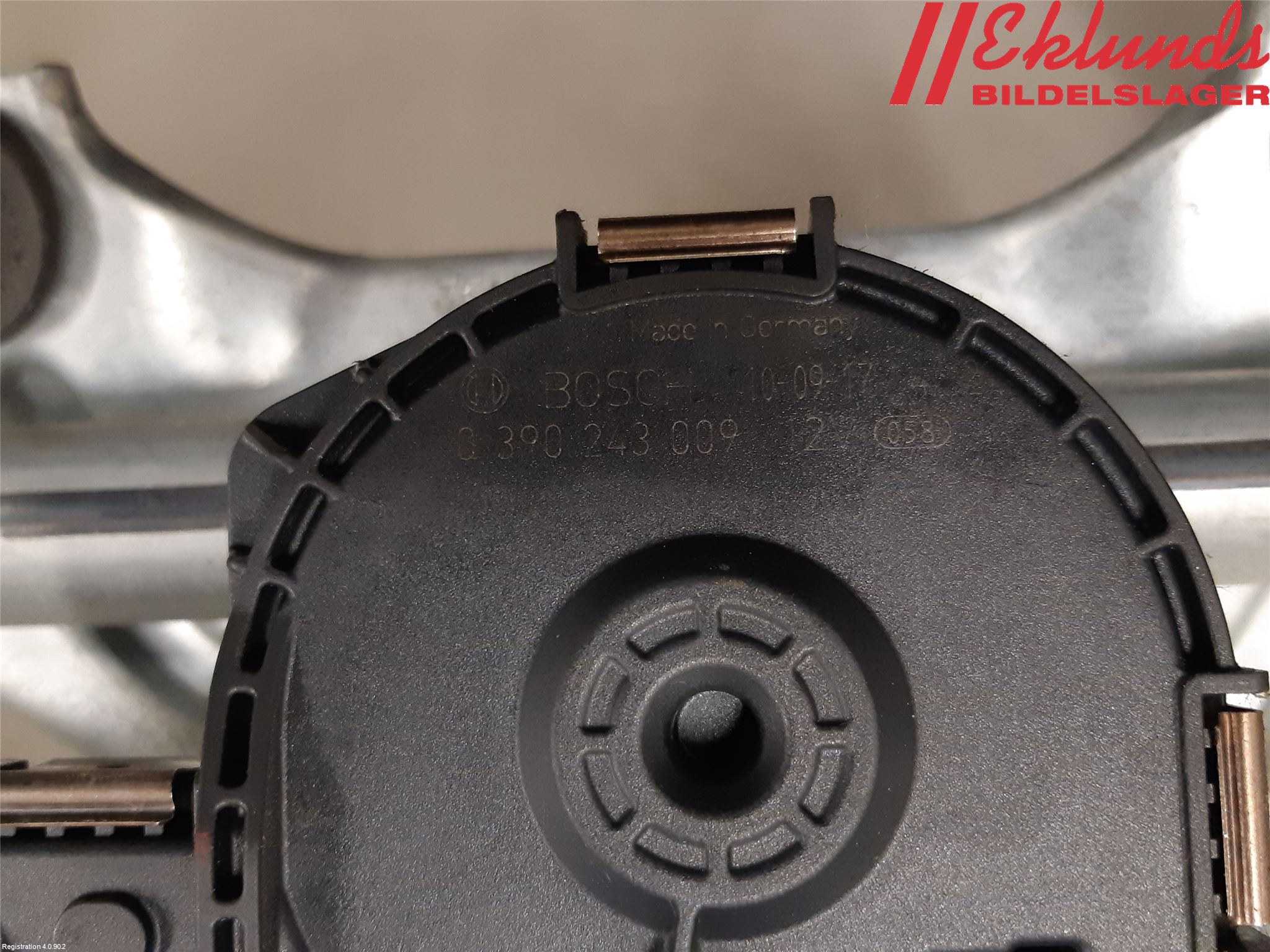 Opel MERIVA B 10-17 Torkarmotor Vindruta