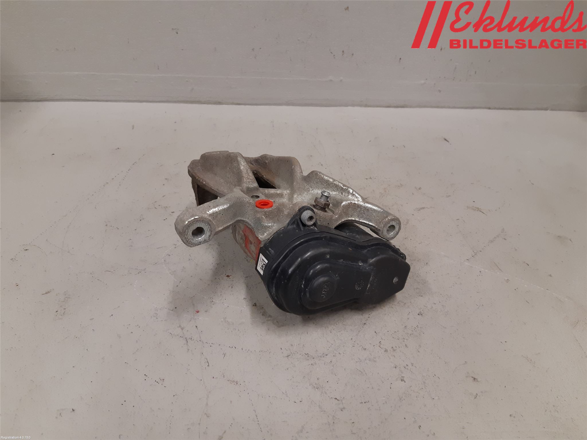 Toyota C-HR 16-23 Bromsok Bak Vänster