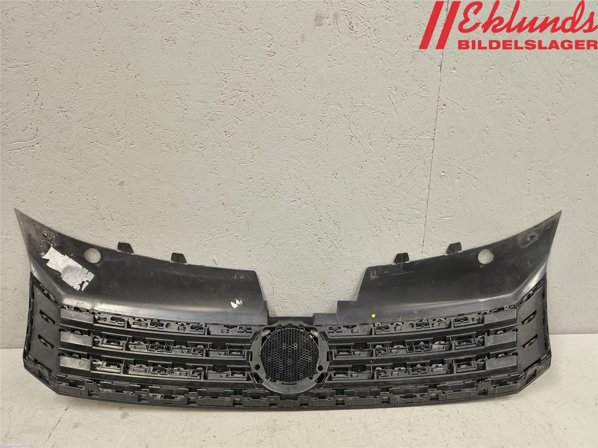 Volkswagen VW PASSAT 11-14 Grill Komp