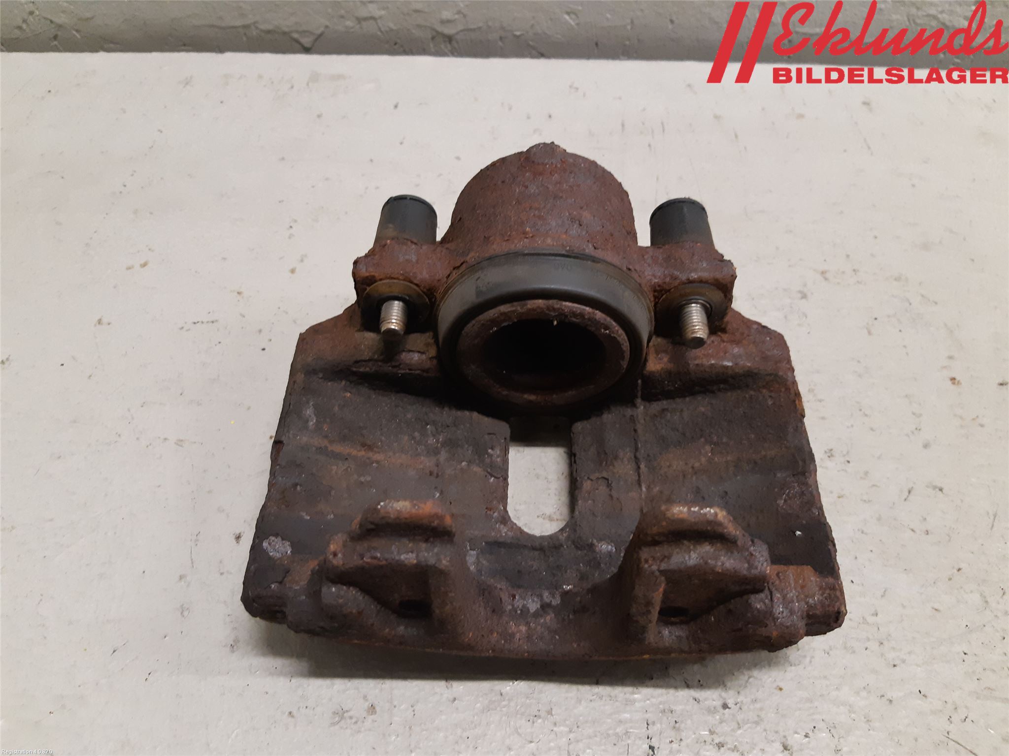 Skoda SUPERB 09-15 Bromsok Fram Vänster