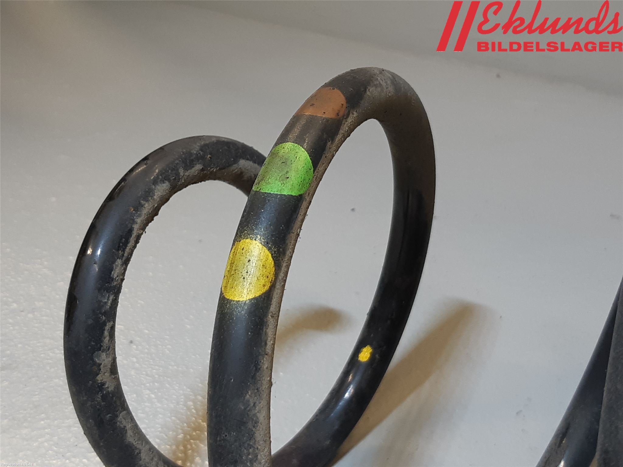 Volvo XC70 08-13 Fjäder Fram