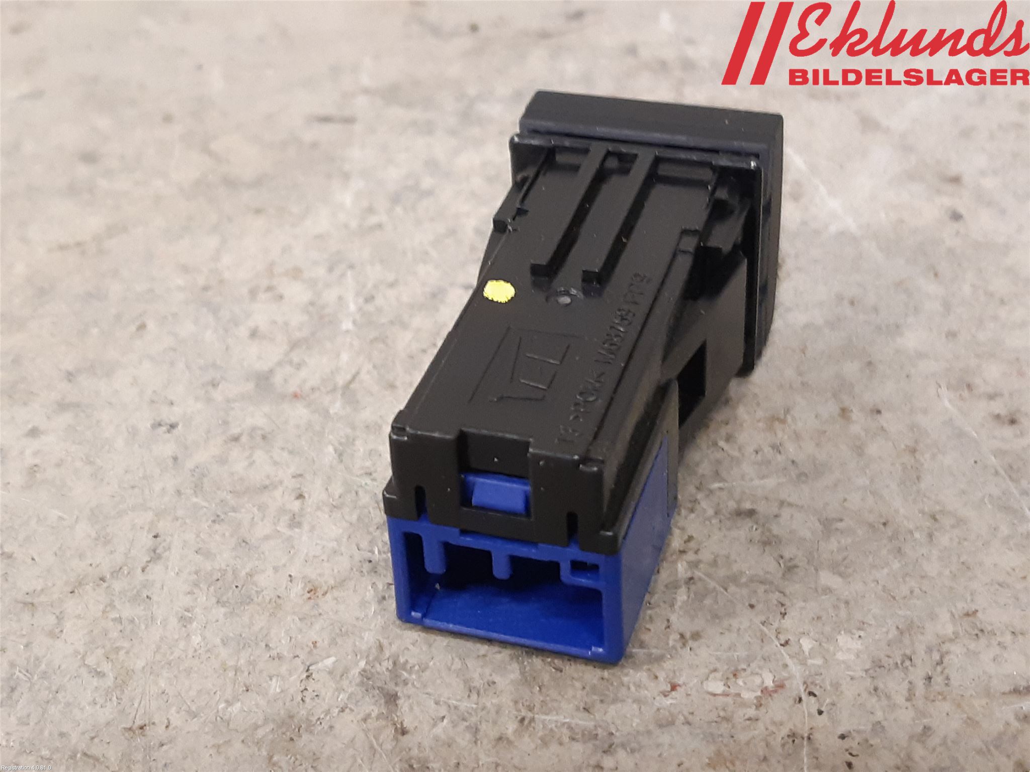 Toyota COROLLA 19- Strömställare Övrigt