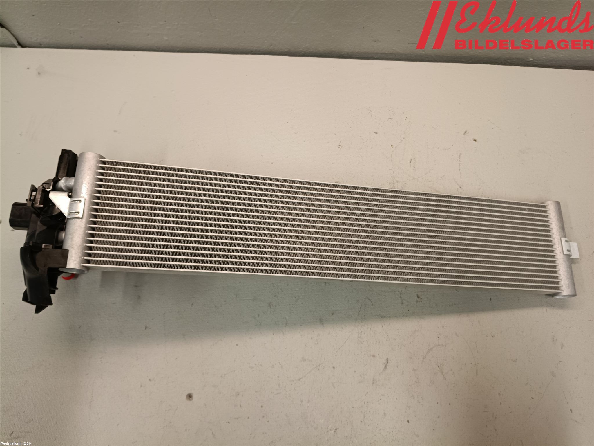 BMW 5 G30/G31/F90 17-23 Oljekylare Automat