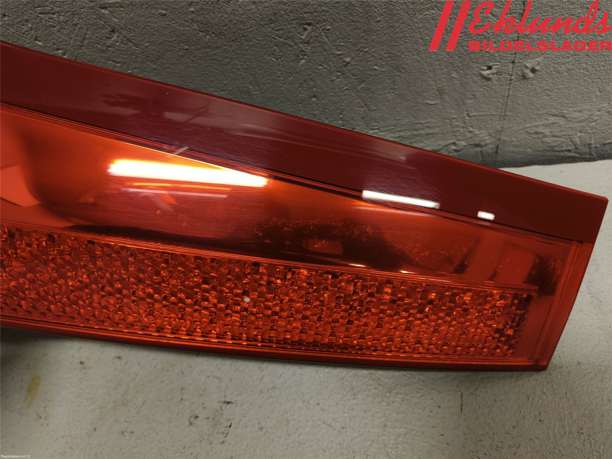 Volvo V70 08-13 Bakljus Lucka Vä