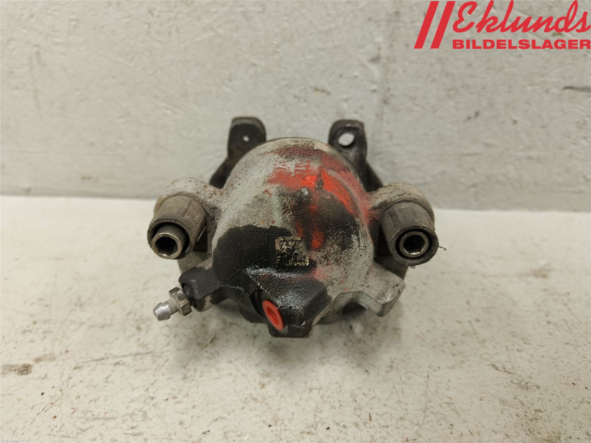BMW 3 F30/F31/F80 12-19 Bromsok Fram Vänster