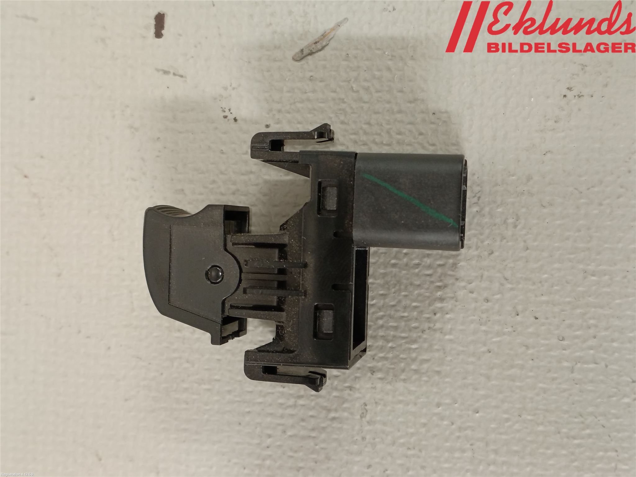 Mitsubishi ECLIPS CROSS Strömställare Elhiss