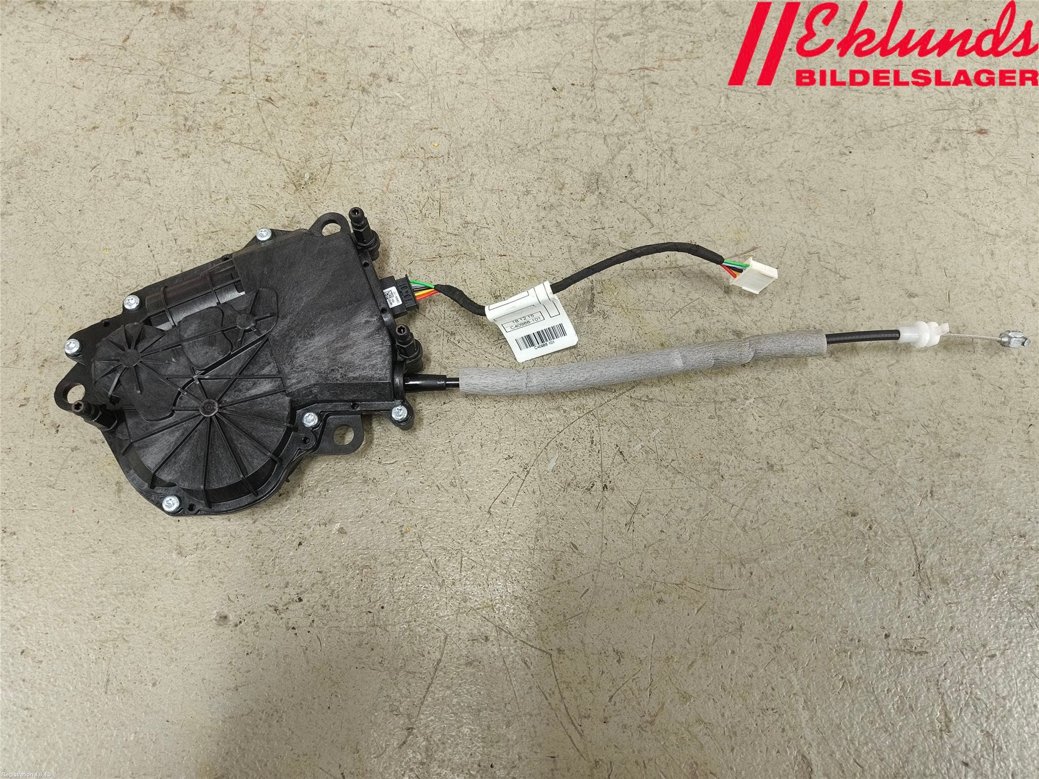 BMW X1 F48 15-22 Centrallåsmot Baklucka