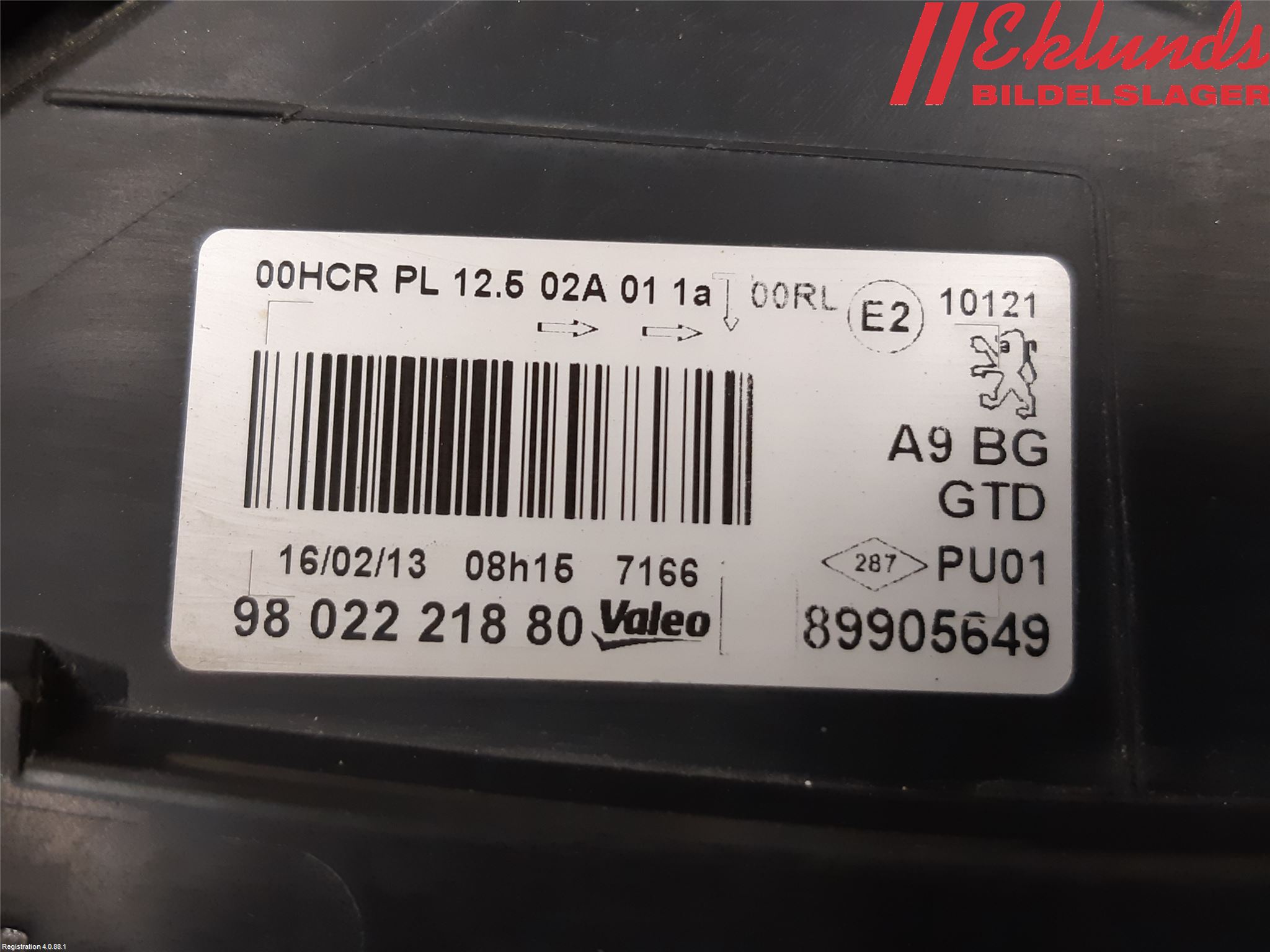 Peugeot 208 12-15 Strålkastare Vänster
