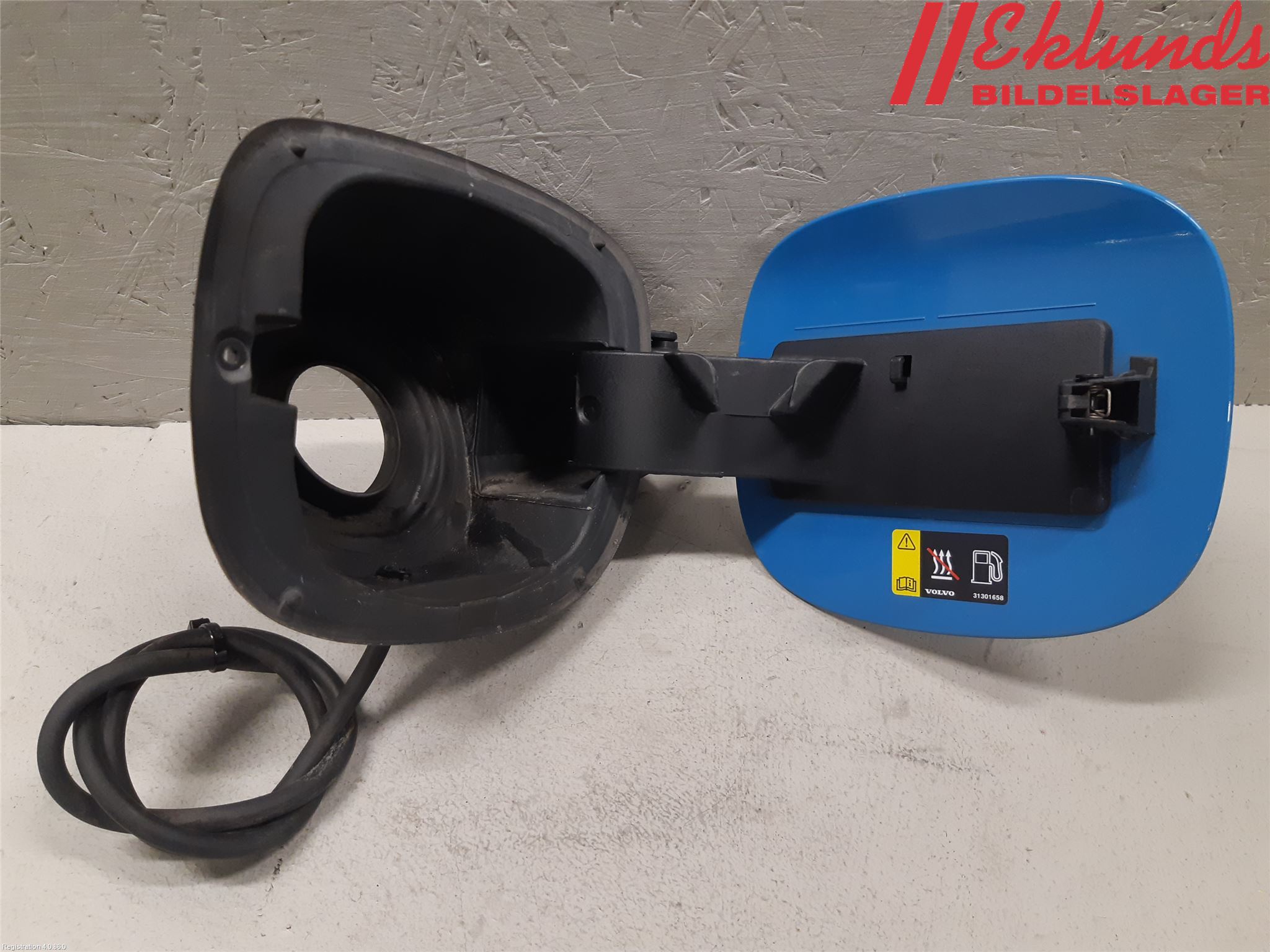 Volvo S60 11-13 Tanklucka