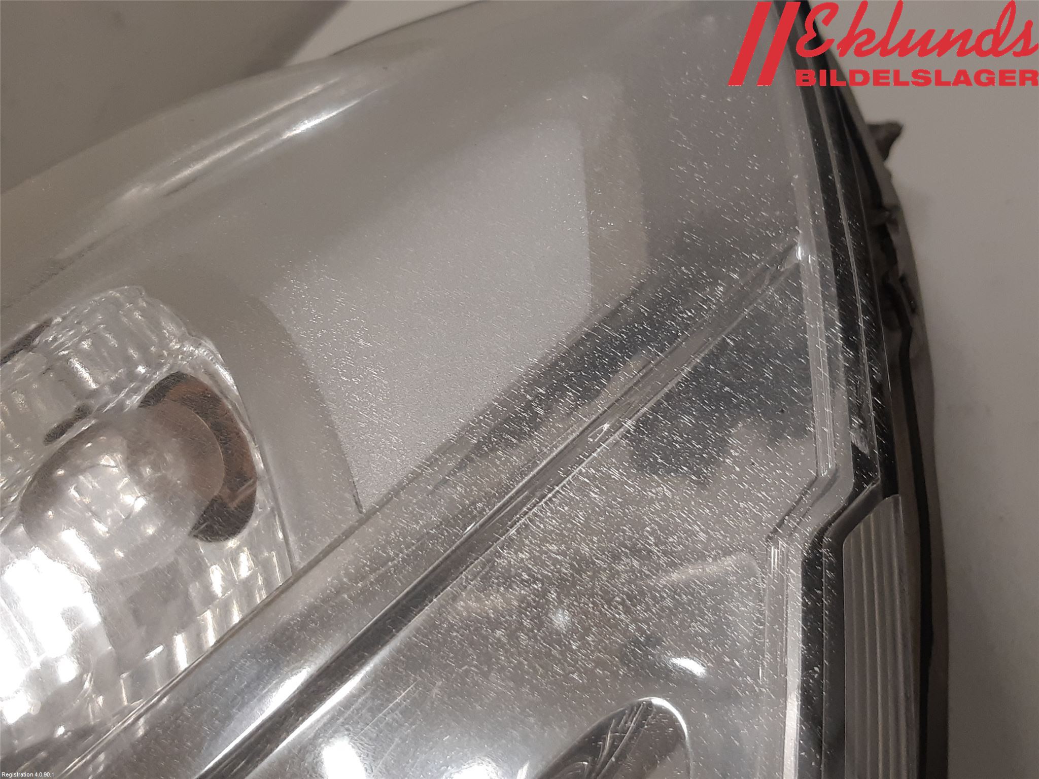 Dacia DOKKER 13- Strålkastare Vänster