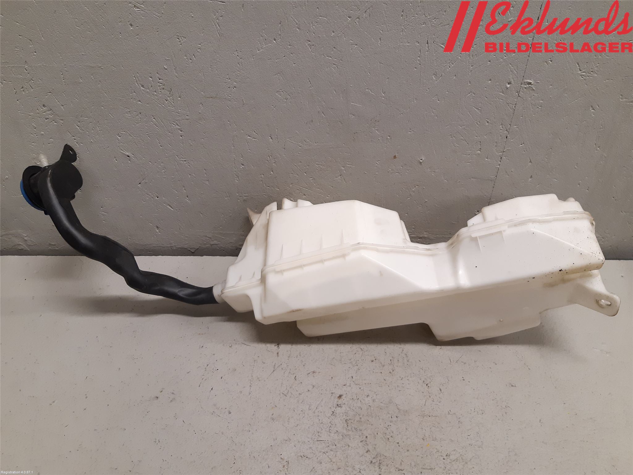 Volvo V60 19- Spolartank Vindruta-Strål