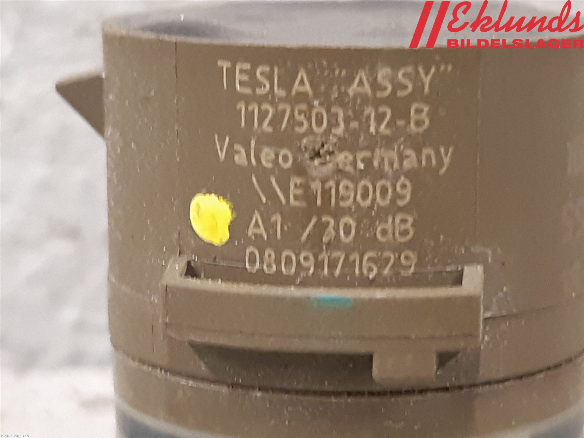 Tesla MODEL X 16- Parkeringshjälp Backsensor