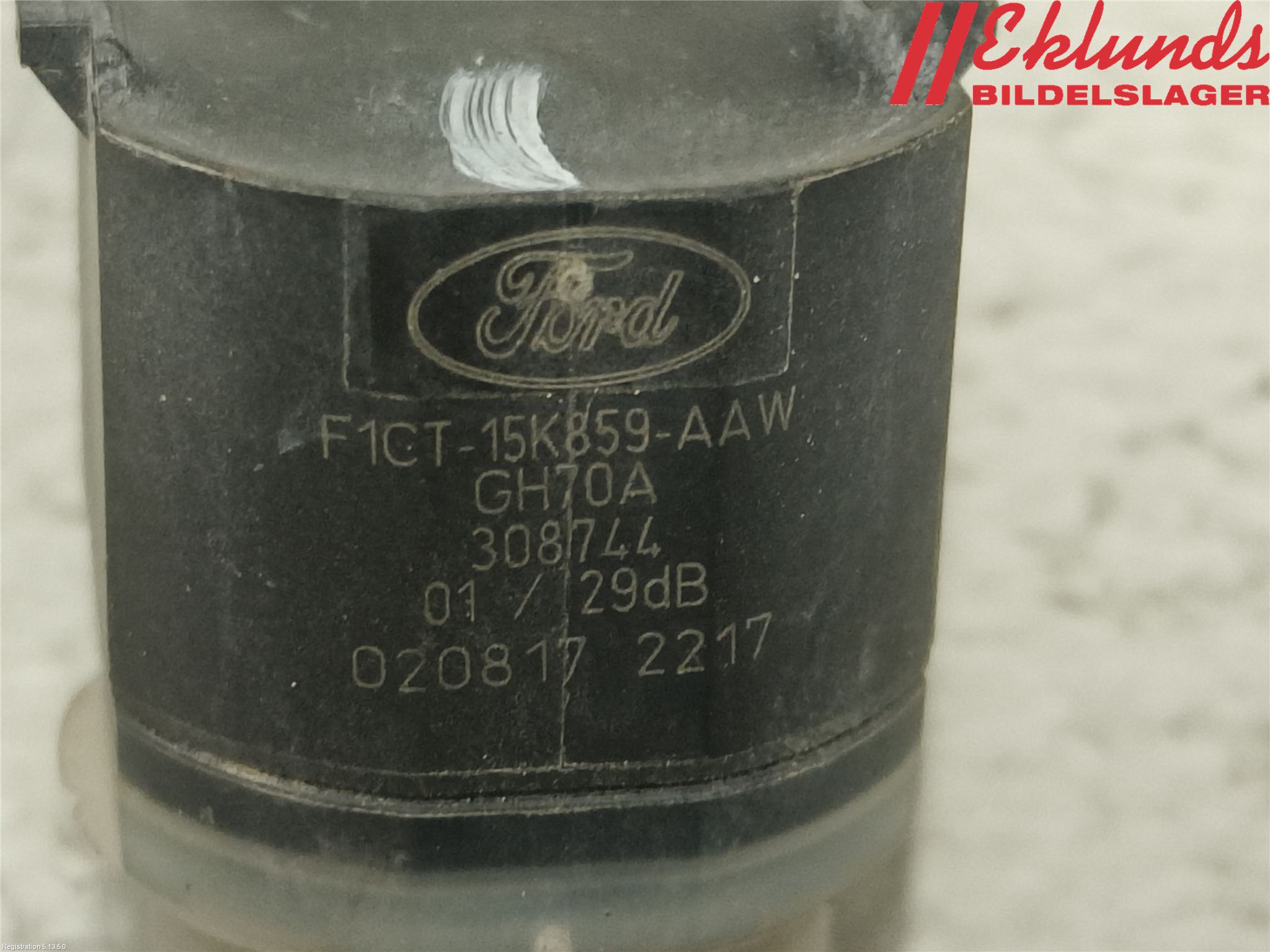 Ford RANGER EU 12-23 Parkeringshjälp Frontsensor