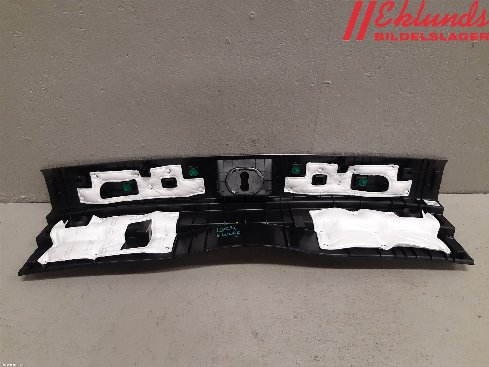 Hyundai TUCSON 05- Inrbagagerumklädsel-Golv