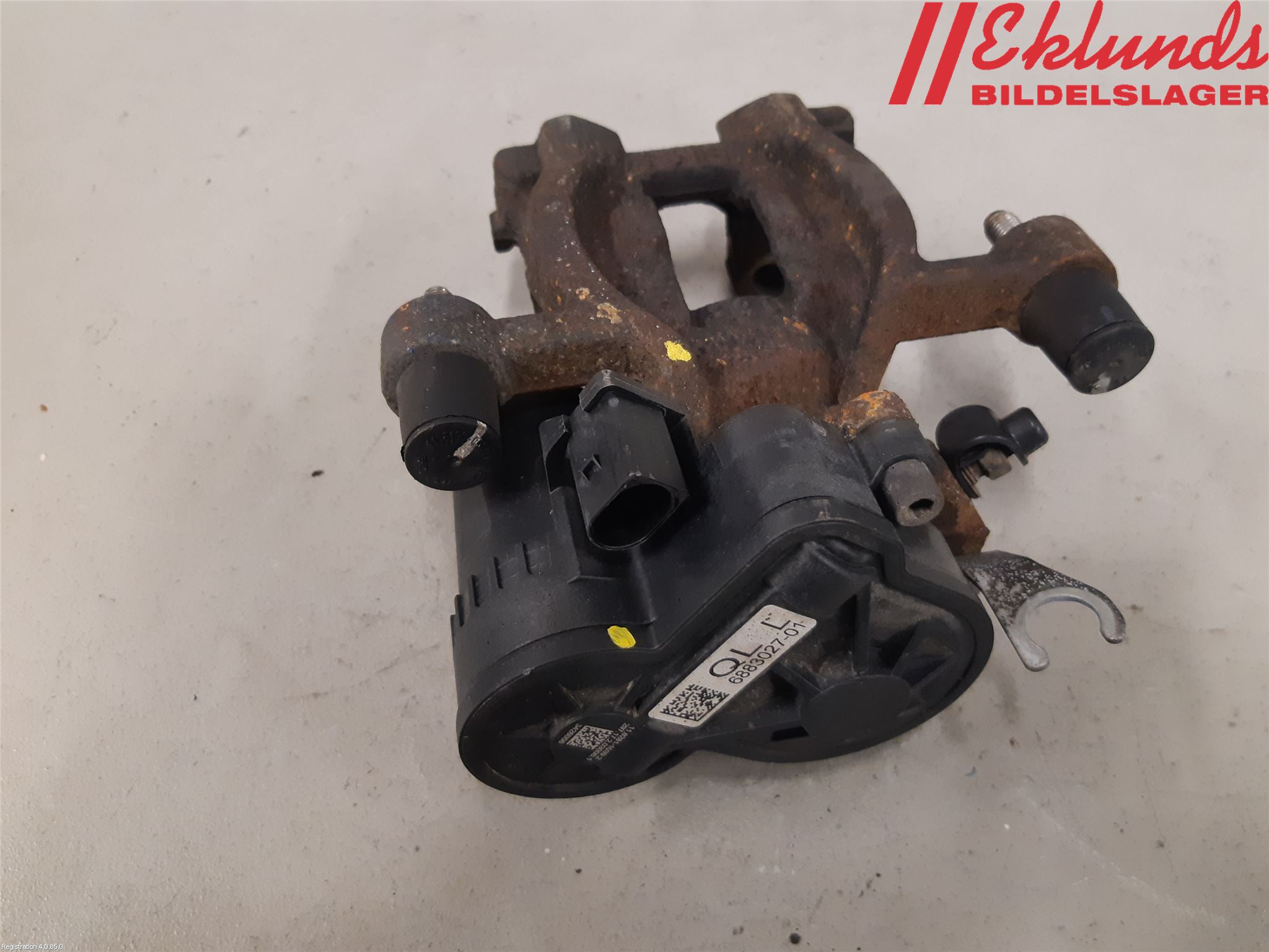 BMW X1 F48 15-22 Bromsok Bak Vänster