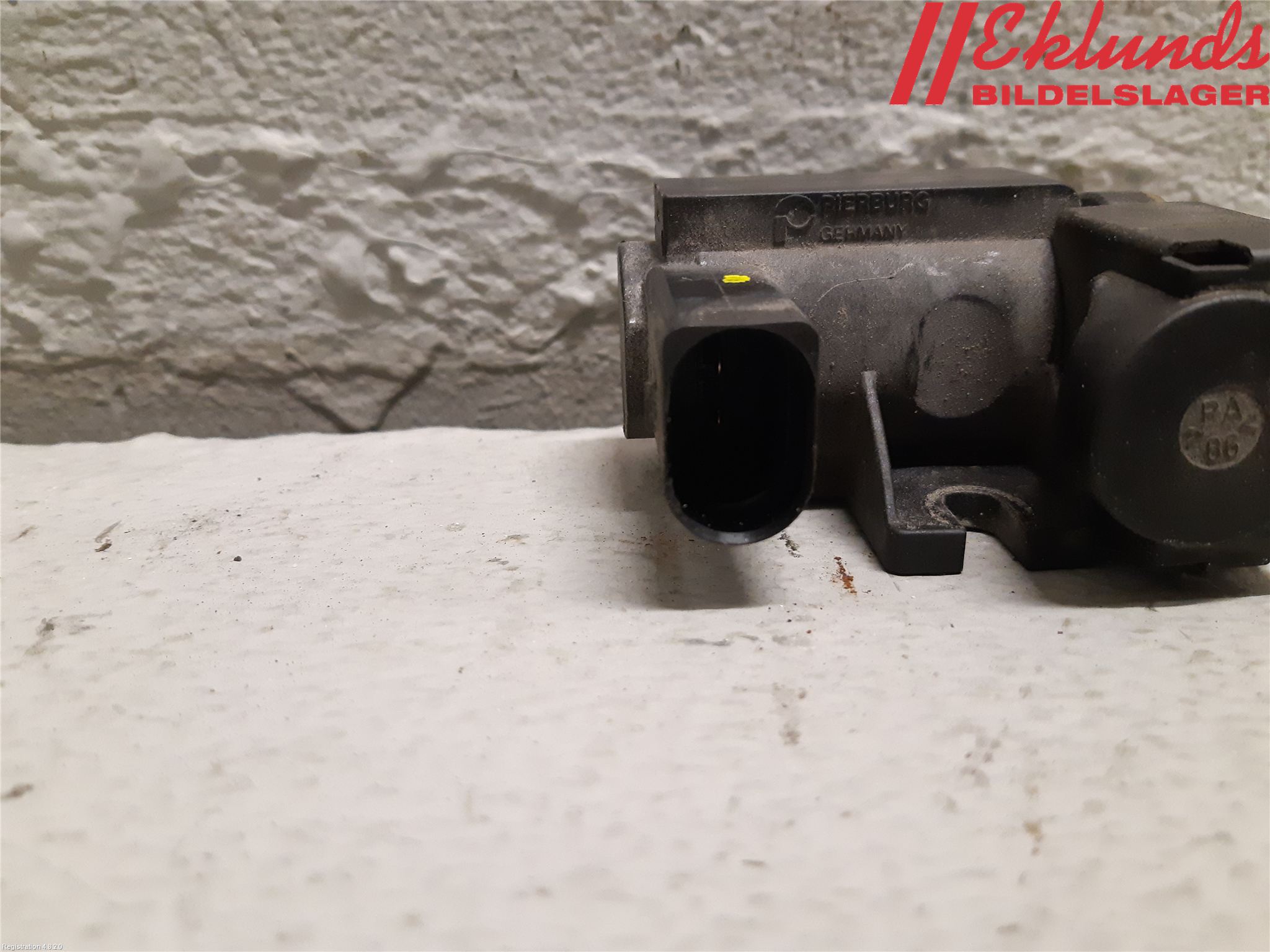 Volvo XC70 08-13 Vakuumventil