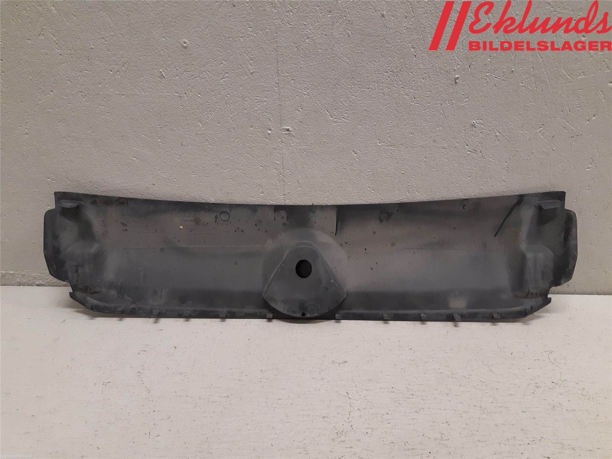 Audi A4/S4 B9 16-19 Täckplast Front