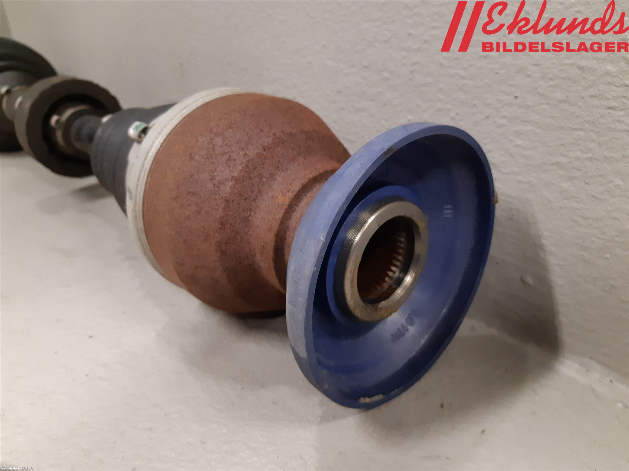 Volkswagen VW TIGUAN 07-16 Drivaxel Fram Höger