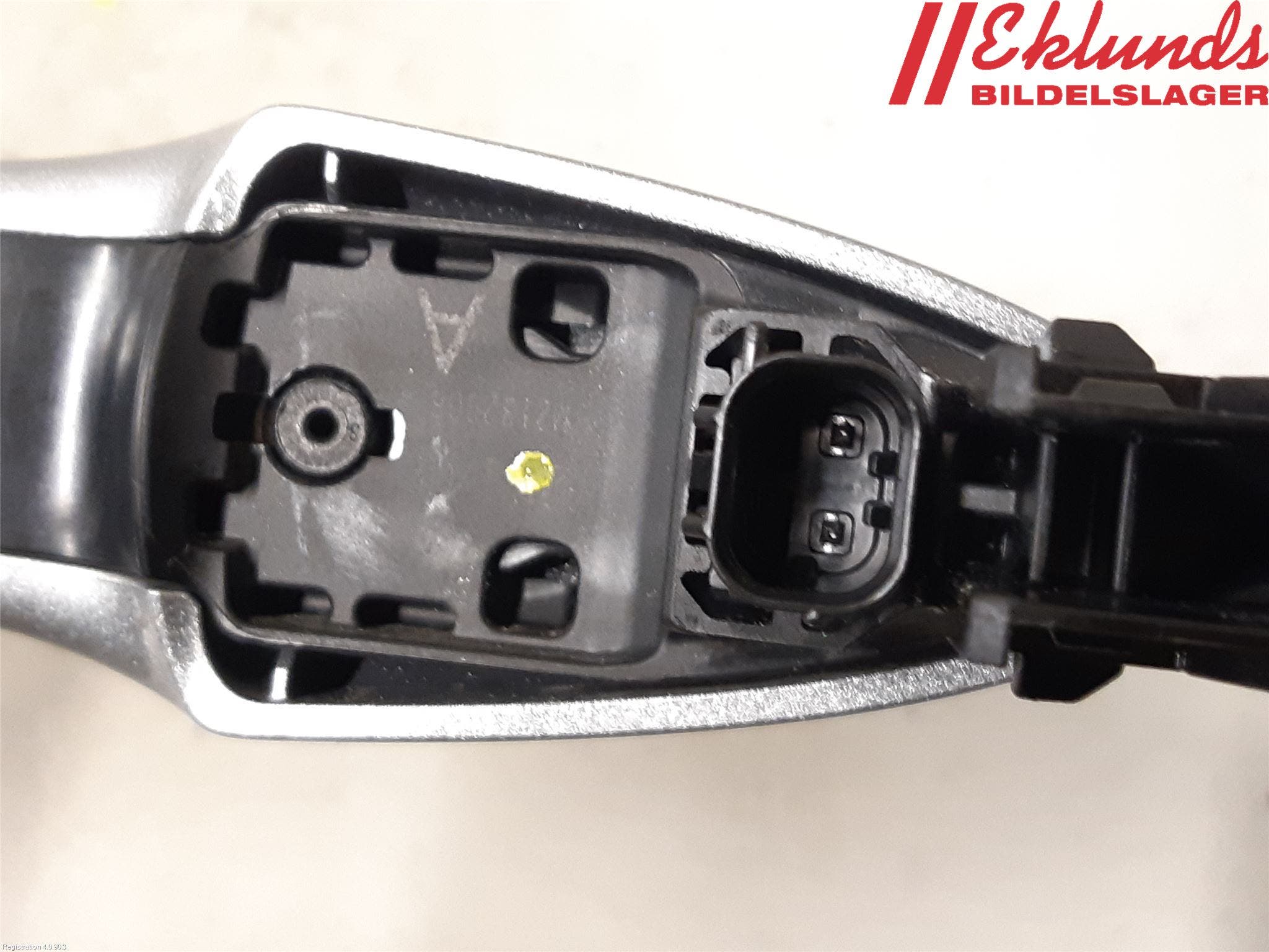 Toyota YARIS XP21 20- Dörrhandtag Yttre Vä