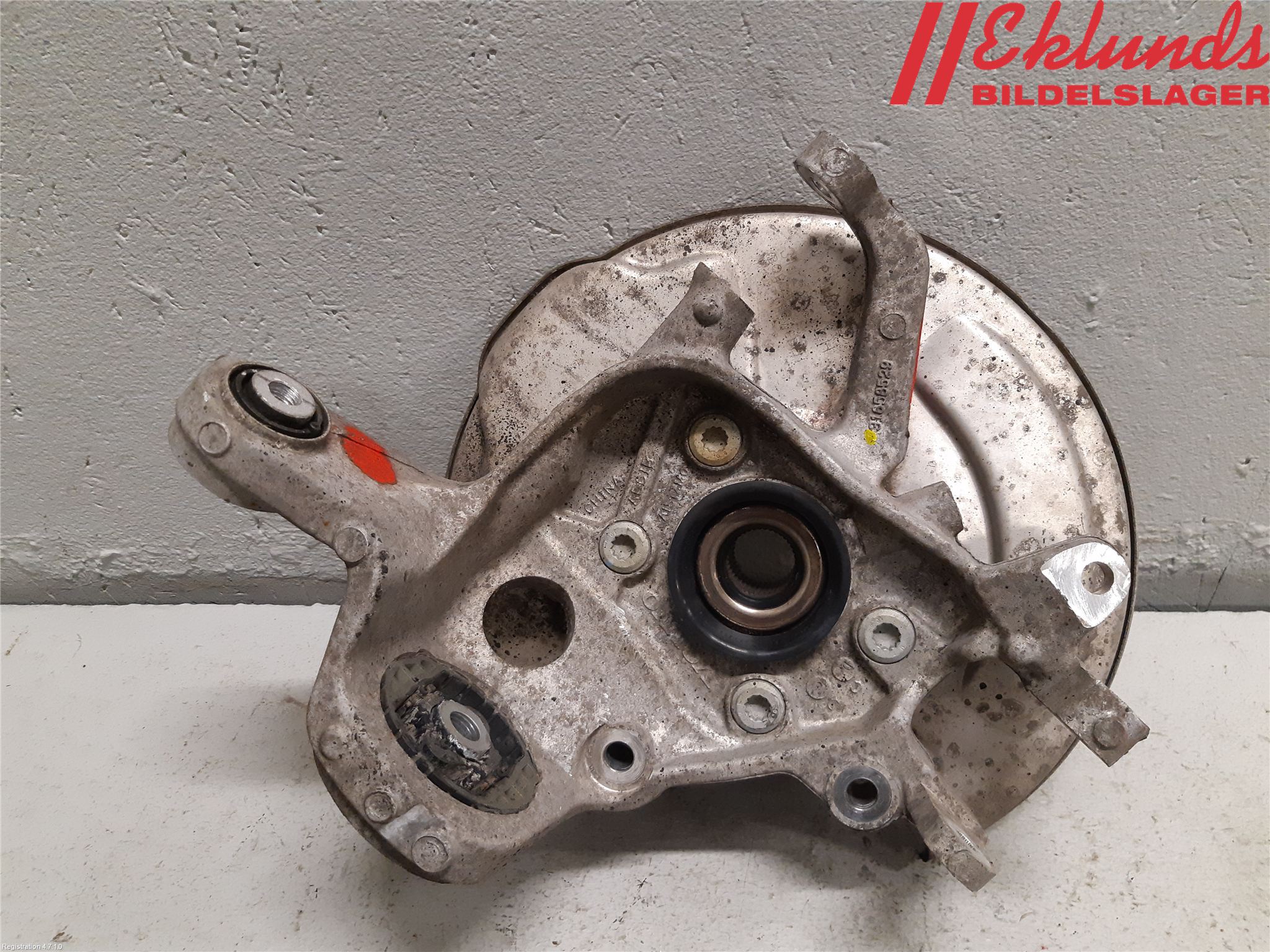 Volvo S90 17->> Hjullagerhus-Spindel Vä B