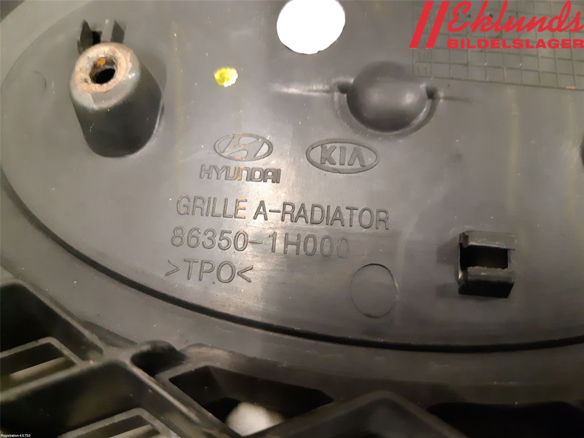 Kia CEED 06-12 Grill Komp