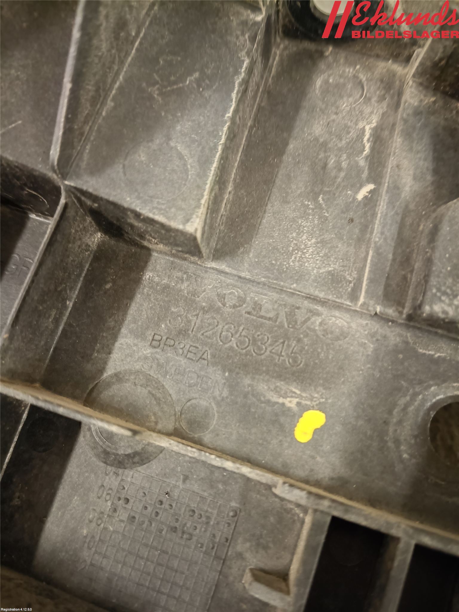Volvo V70 08-13 Stötfångarfäste Fram Hö