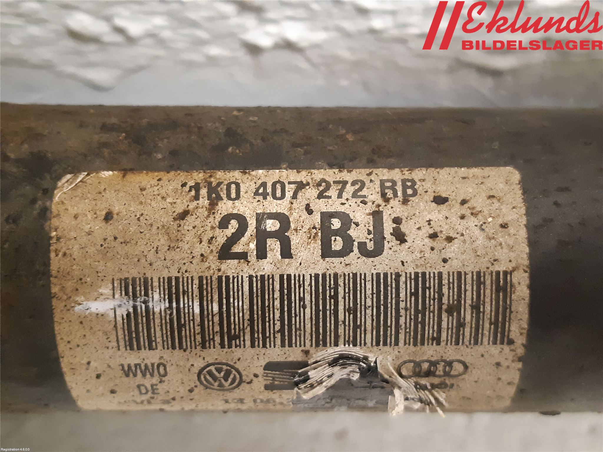 Volkswagen VW PASSAT 11-14 Drivaxel Fram Höger