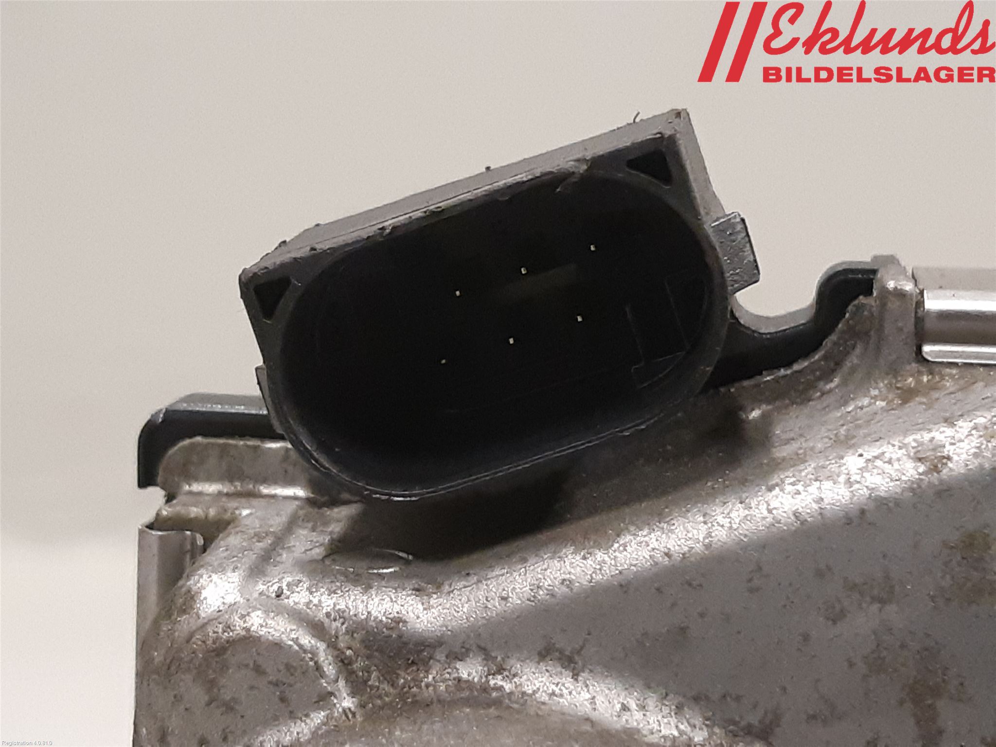 Opel CORSA C    00-06 Injspjällhus