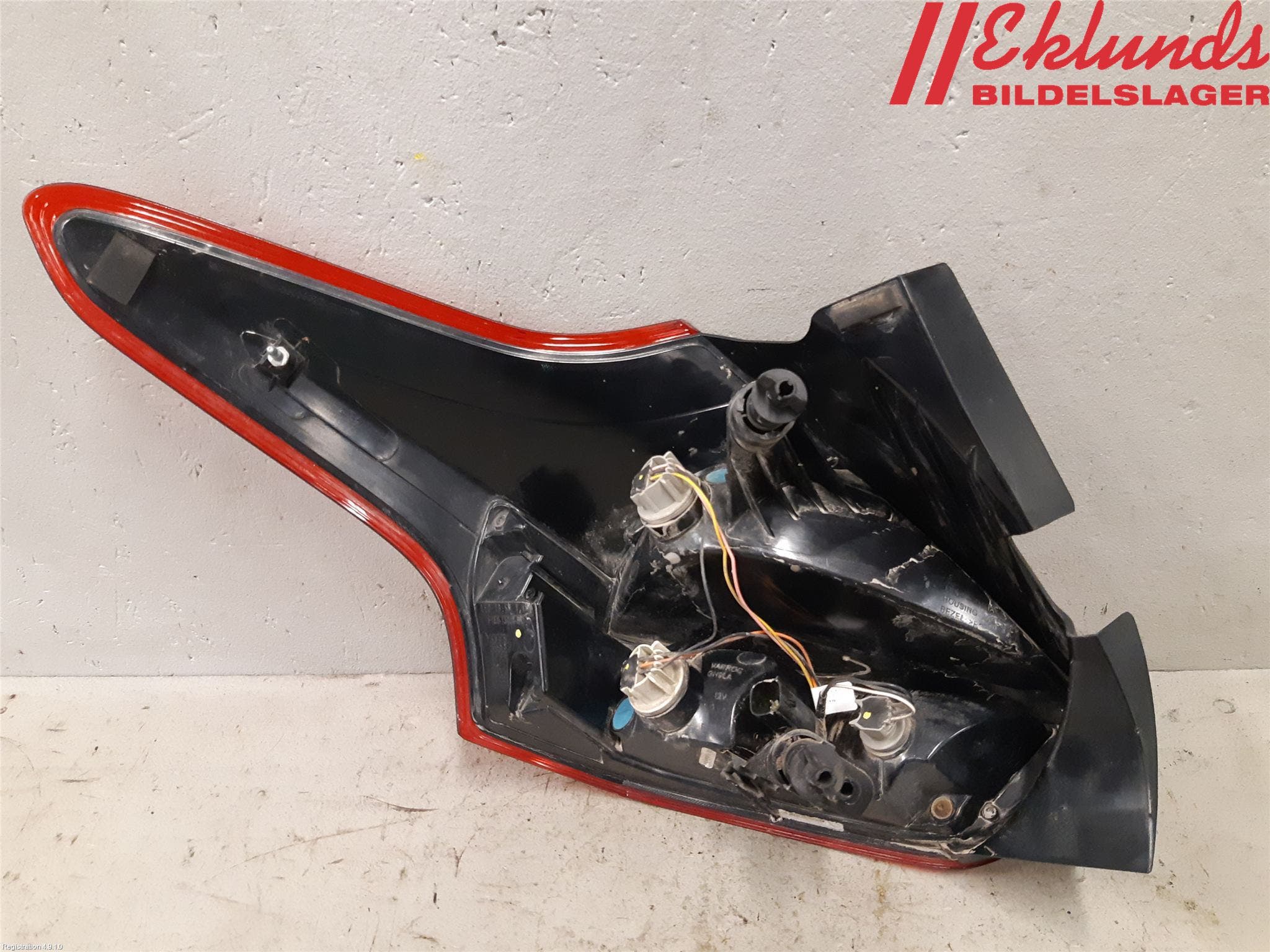 Ford FOCUS 15-18 Bakljus Höger