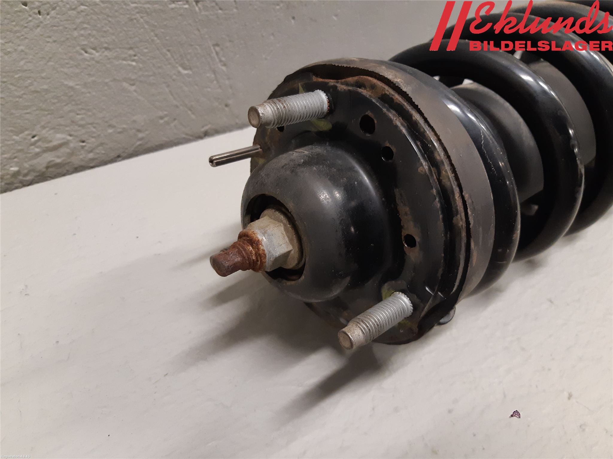 Ford RANGER 22- Fjäderben Fram Höger