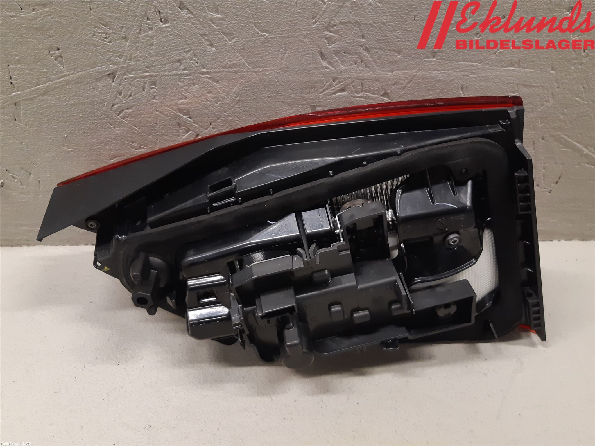 Opel ASTRA K 16-22 Bakljus Lucka Hö