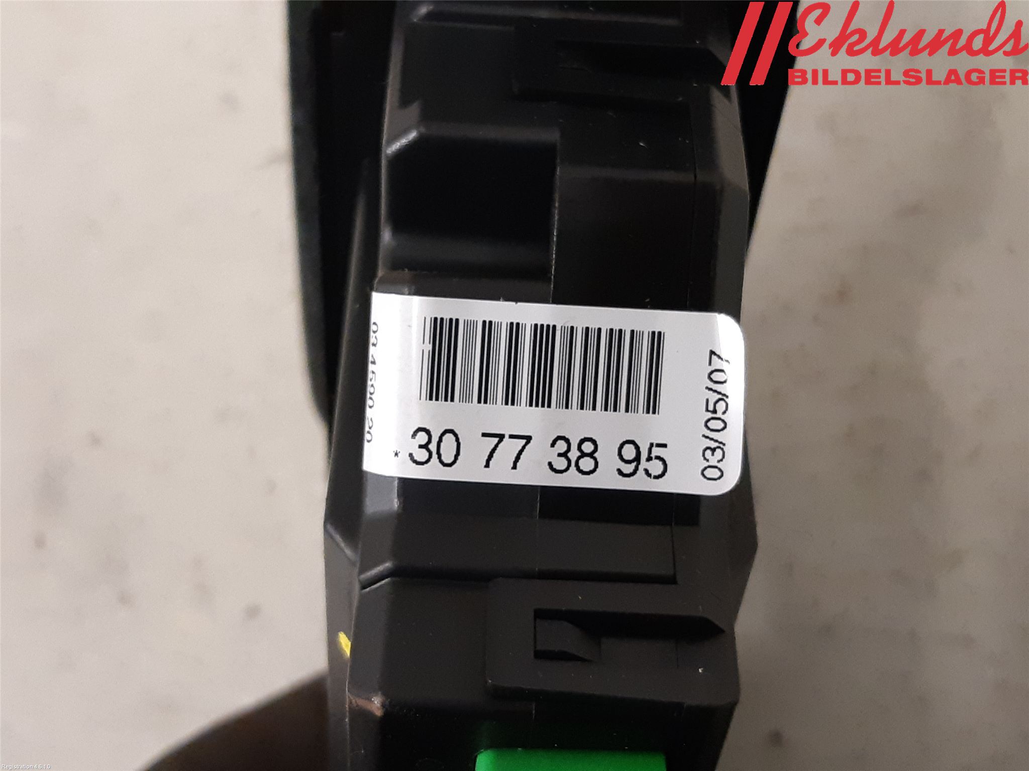 Volvo V70 05-08 Strömställare Elhiss