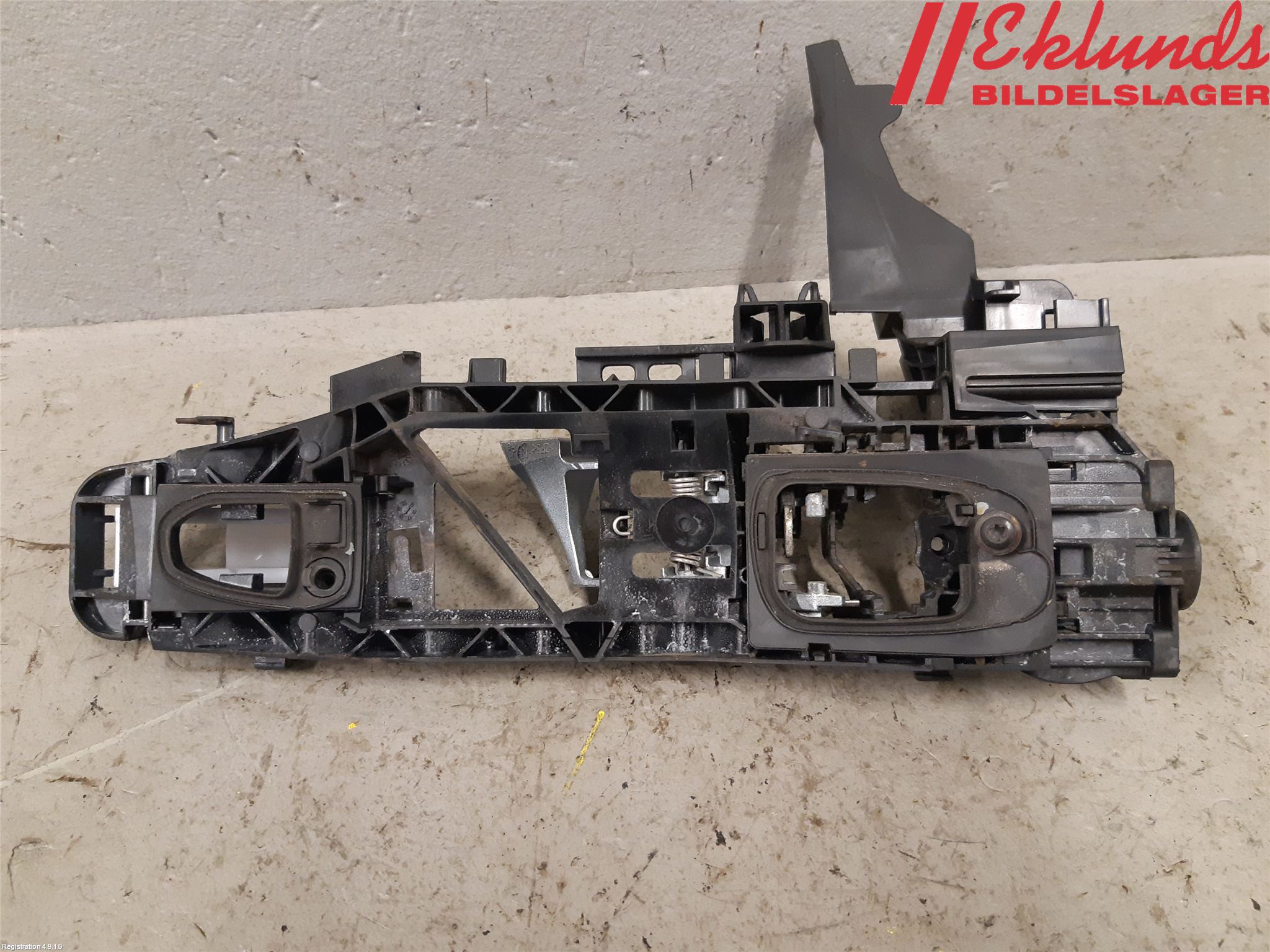 Mercedes-Benz MB E-KLASS (W213) 16-23 Dörrhandtag Yttre Hö