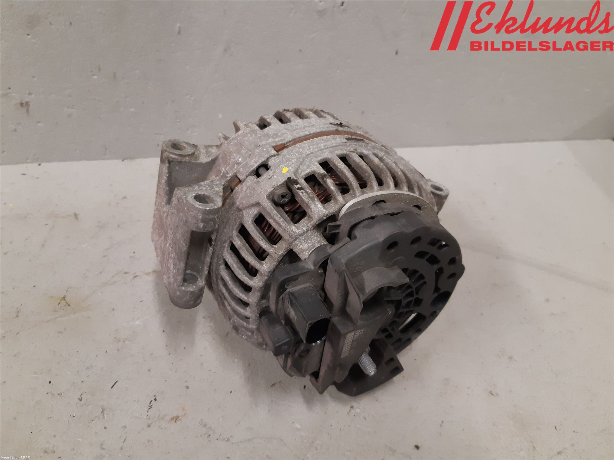 Volkswagen VW GOLF VI 09-13 Generator