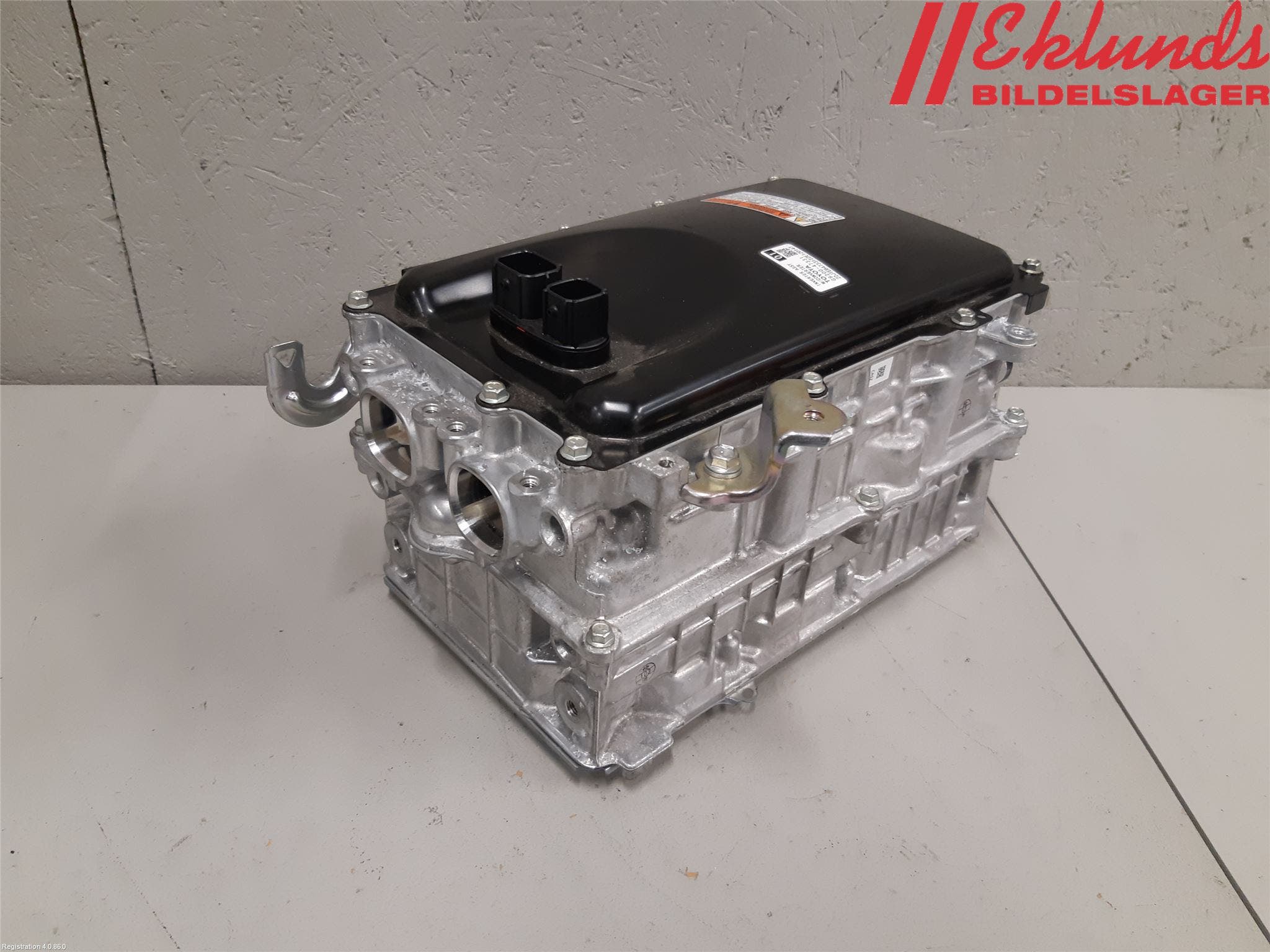 Toyota COROLLA 19- Inverter Hybrid