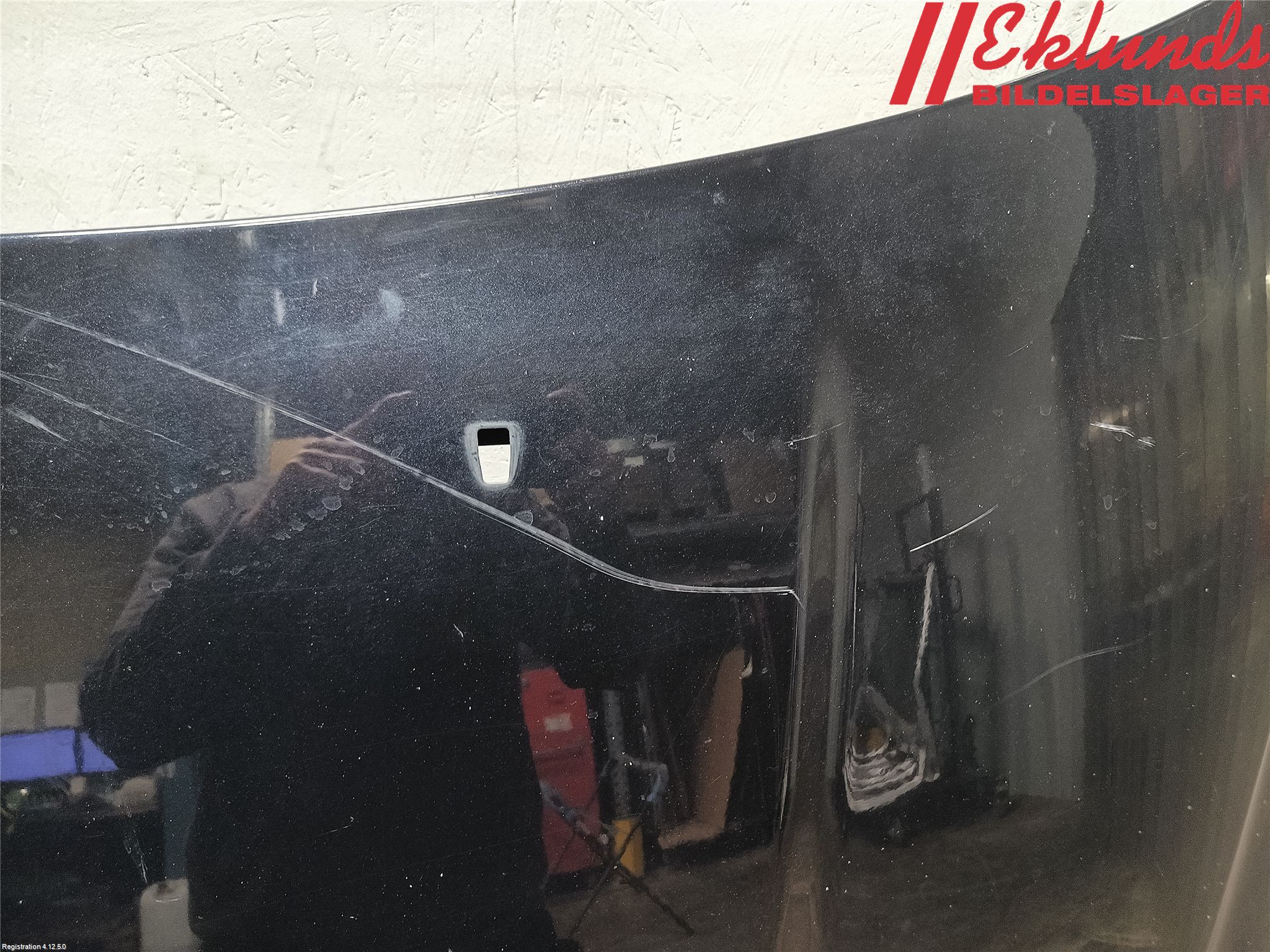 Volvo V70 08-13 Huv Fram