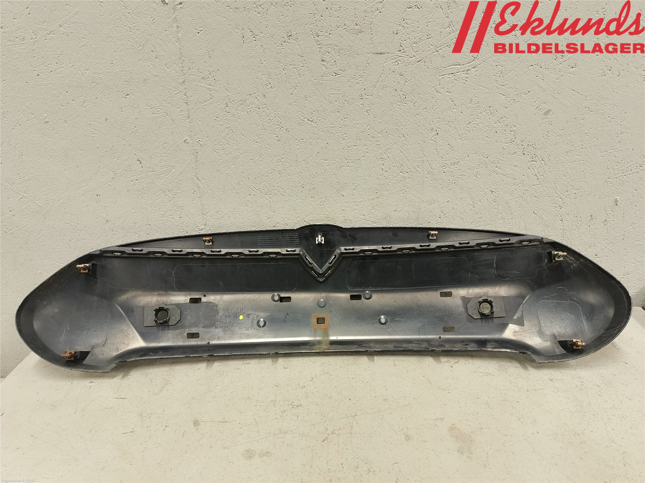 Tesla MODEL S 13- Grill Komp