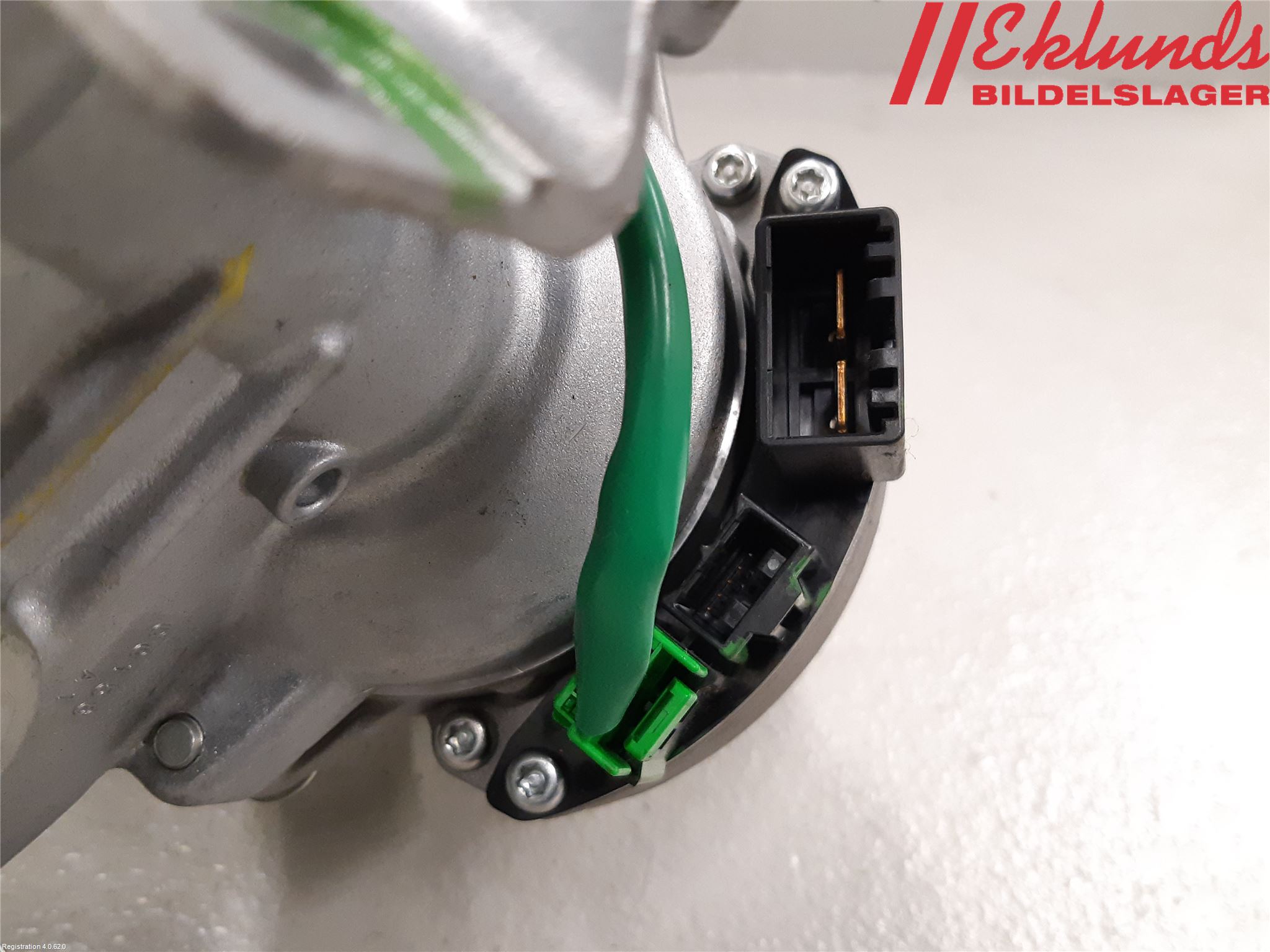 Honda HR-V 15-21 Rattaxelagg Med Inb Servo