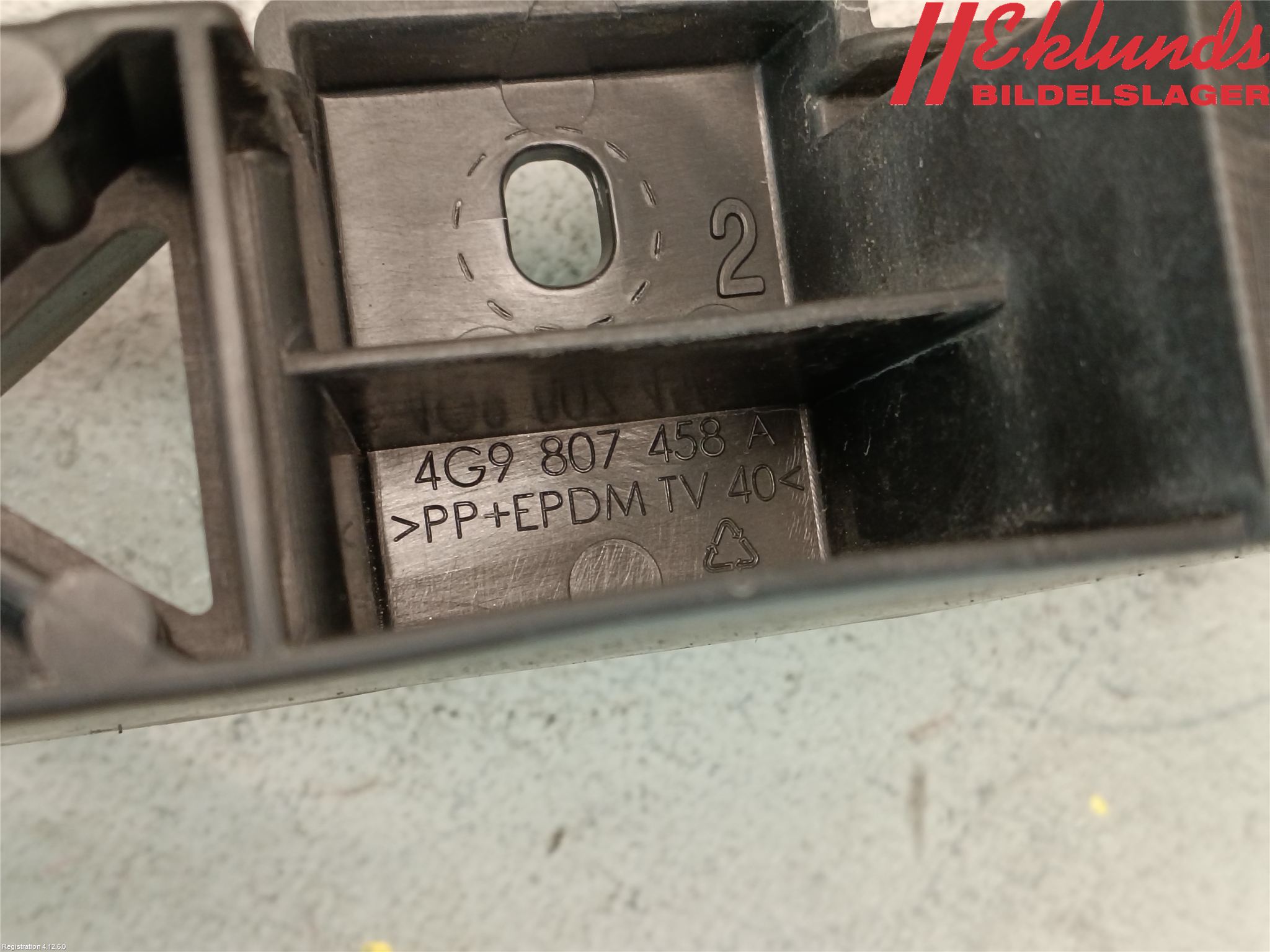 Audi A6 ALLROAD 12-18 Stöt Utfyllnad-List-Grill