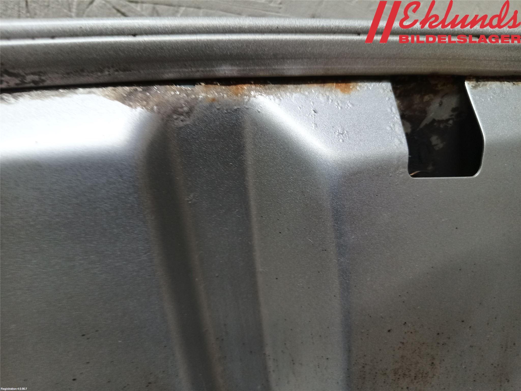 Opel VIVARO 01-14 Huv Fram