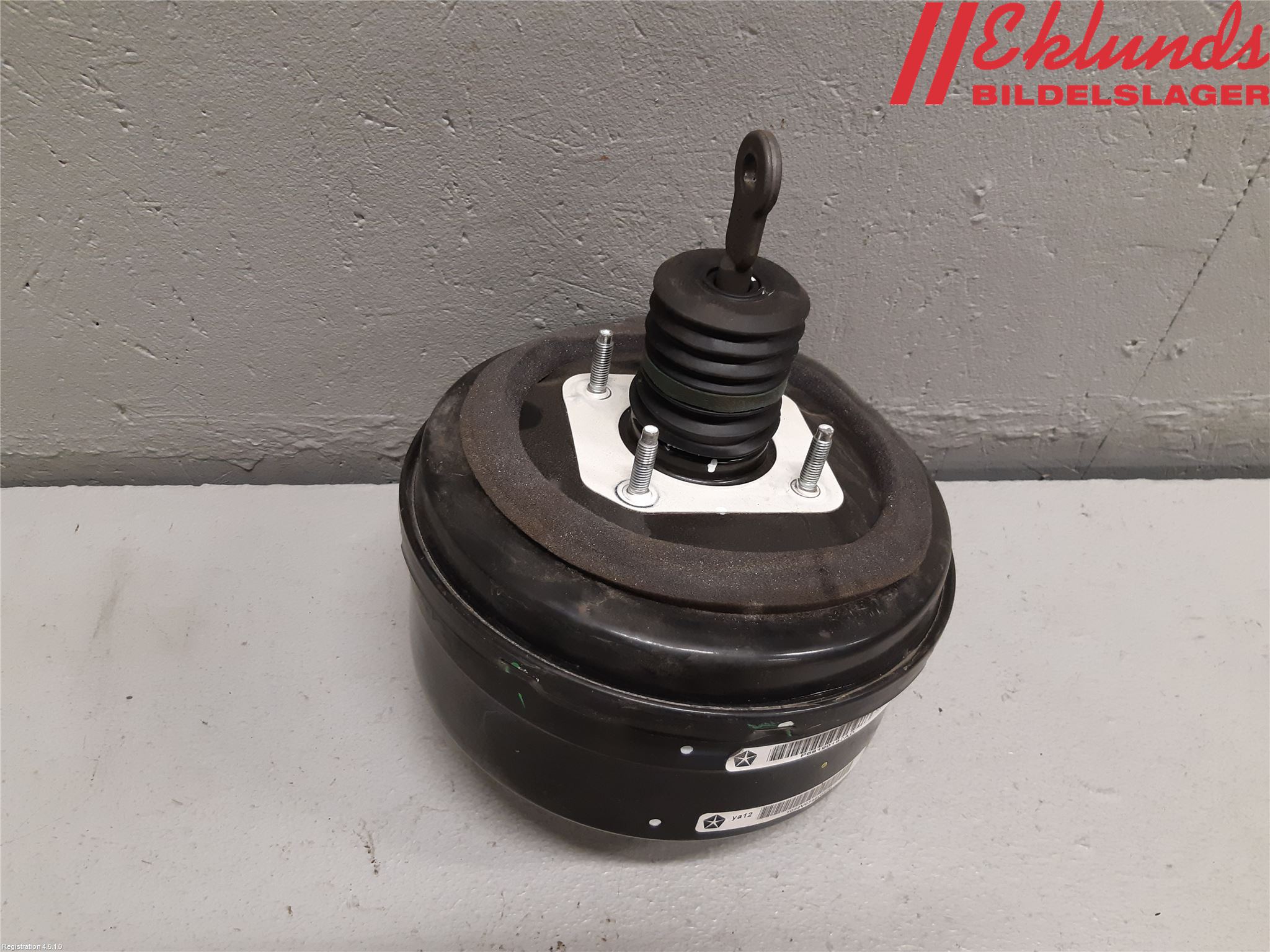 Dodge DURANGO Bromsservo