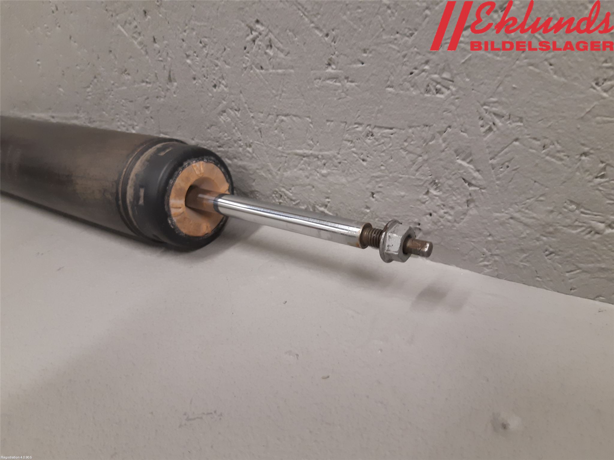 Volvo V40 12-19 Stötdämpare Bak