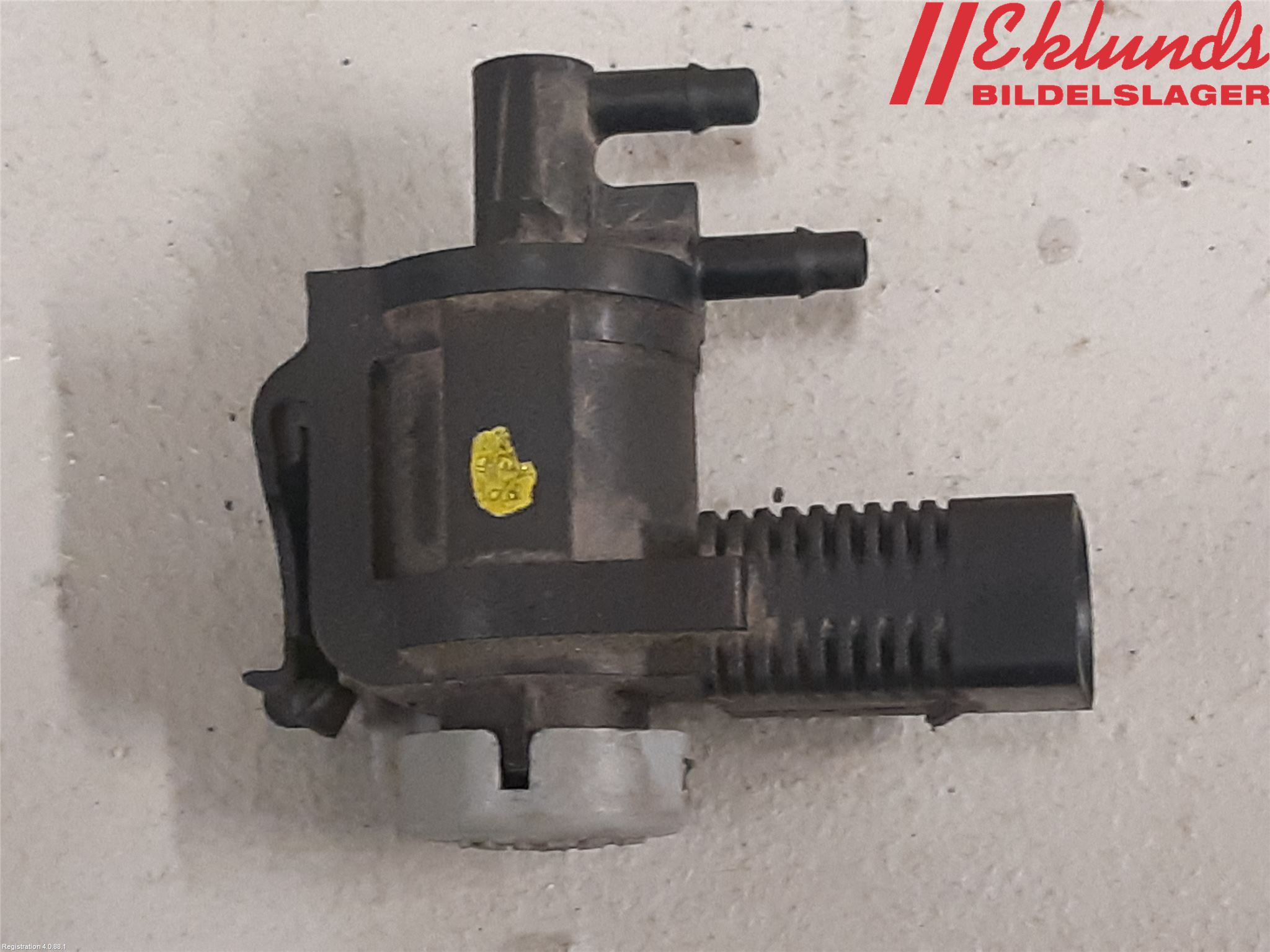 Volkswagen VW PASSAT 11-14 Vakuumventil
