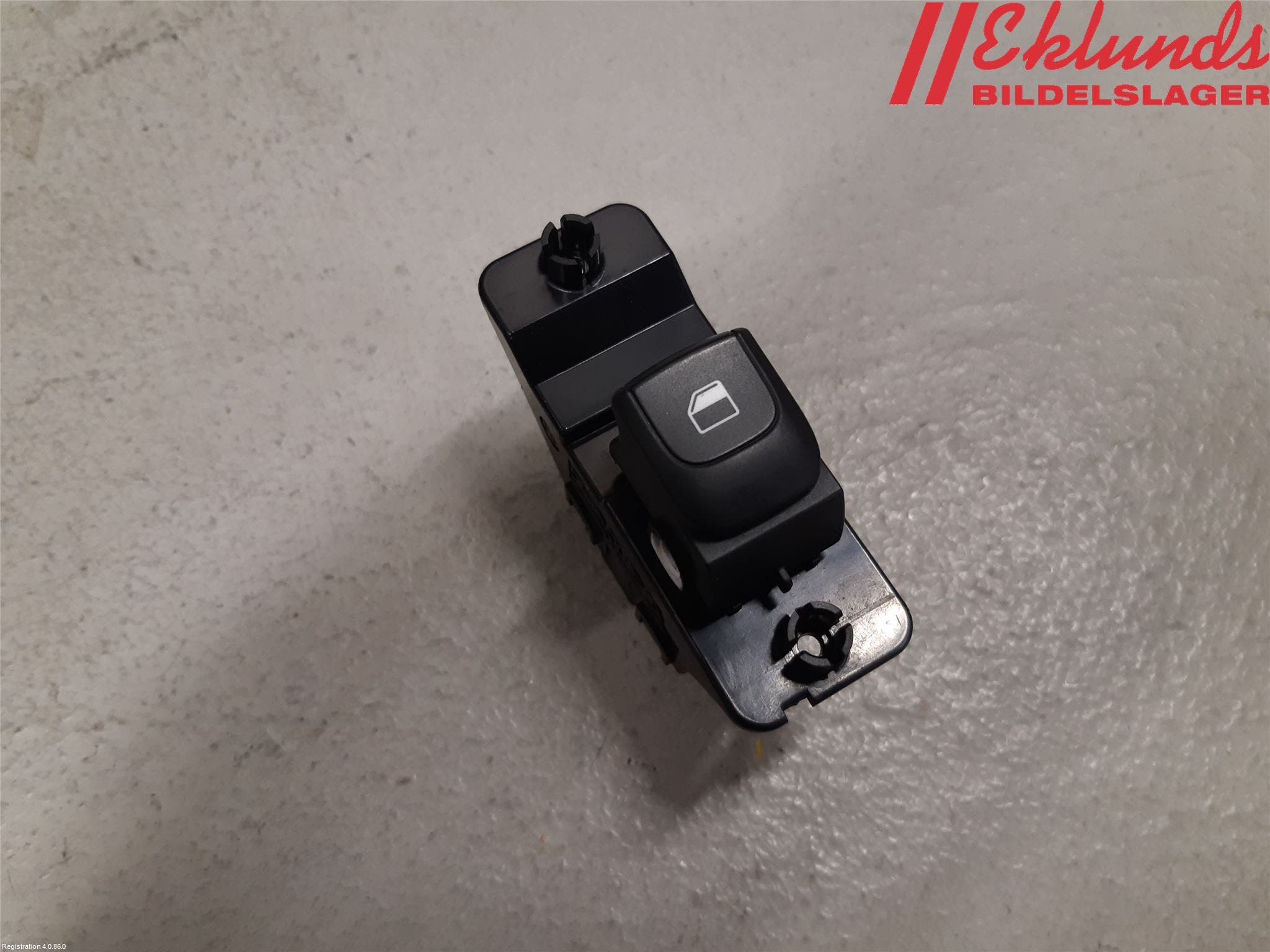 Kia STONIC 18->> Strömställare Elhiss