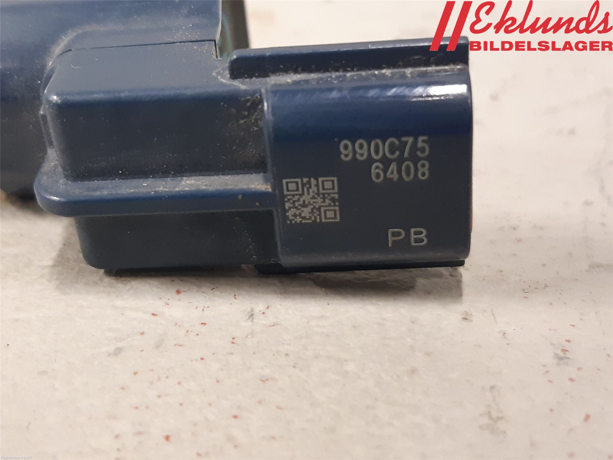 Mitsubishi OUTLANDER 13-21 Parkeringshjälp Backsensor