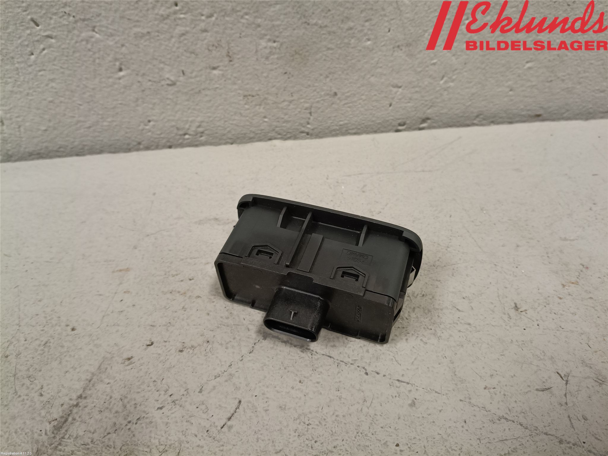 Volvo V60 19- Strömställare Baklucka