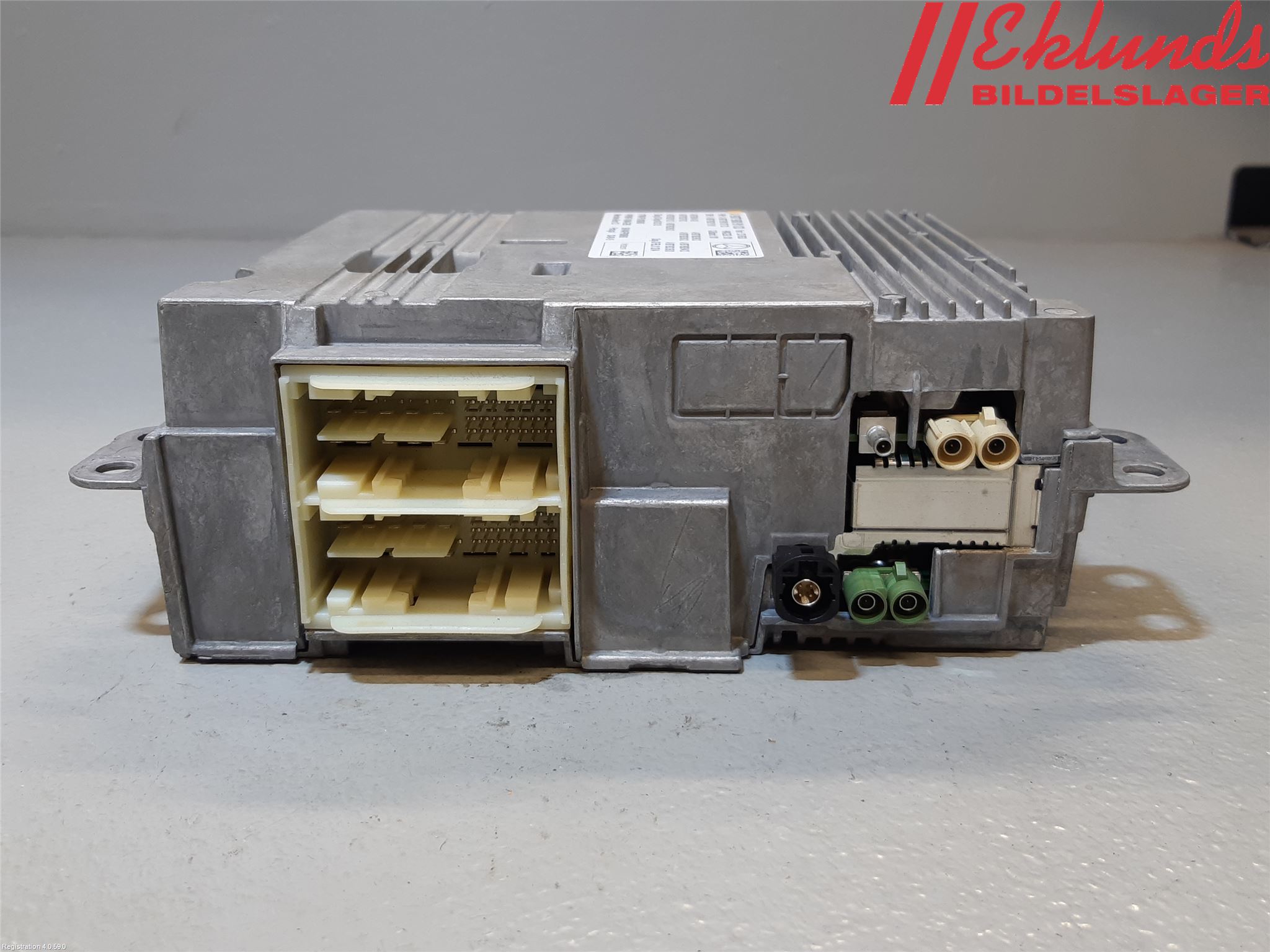 Mercedes-Benz MB SPRINTER (W907/W910) 19- Radio-Stereo Förstärkare