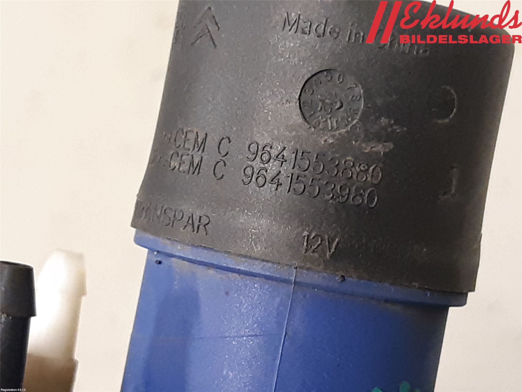 Renault CLIO IV 12-16 Spolarpump Vindruta