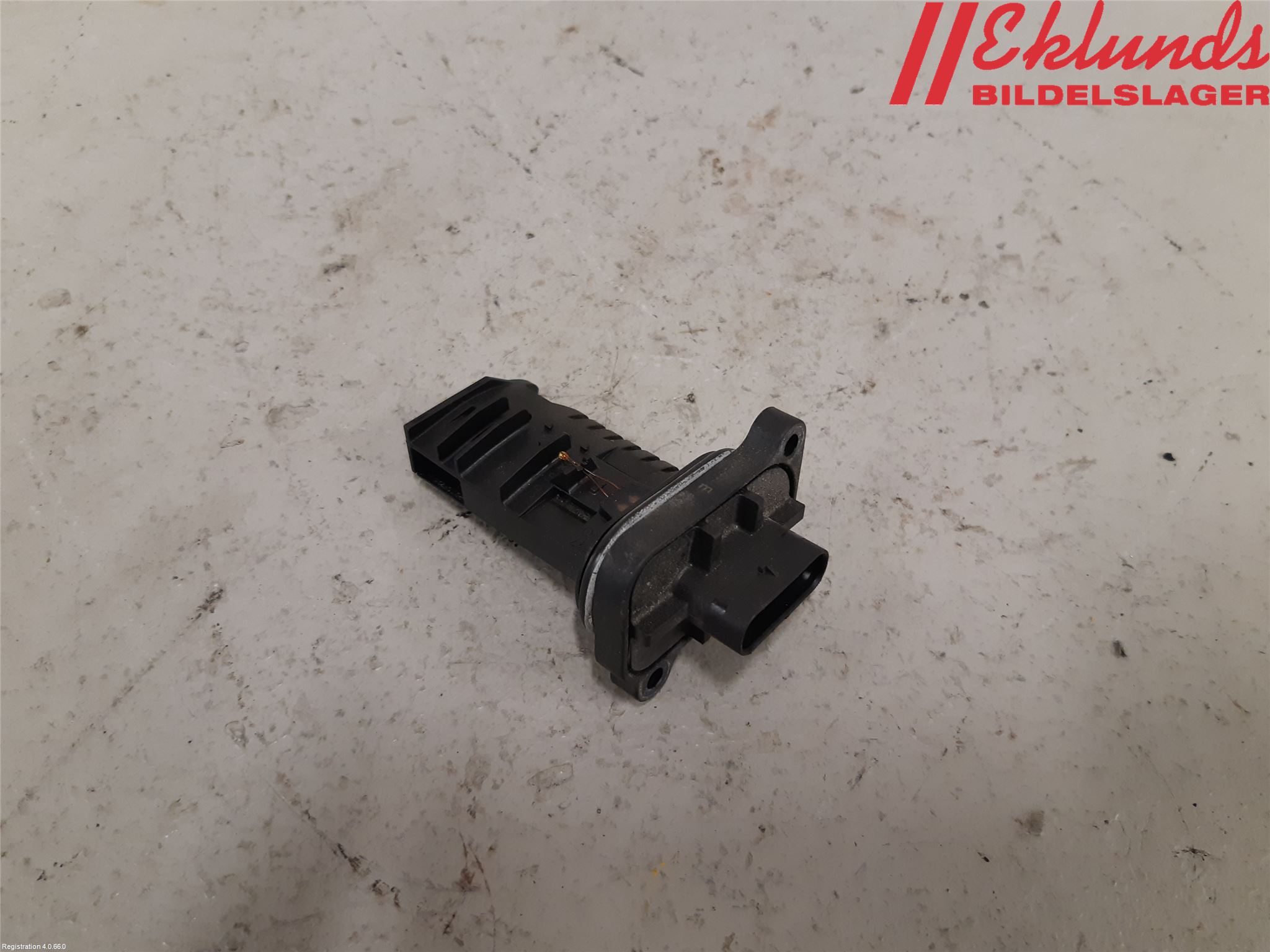 BMW 3 F30/F31/F80 12-19 Injluftmassamätare
