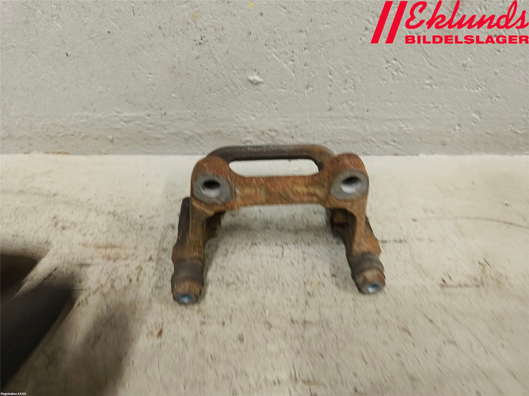 Volkswagen VW CADDY 16-20 Bromsokshållare